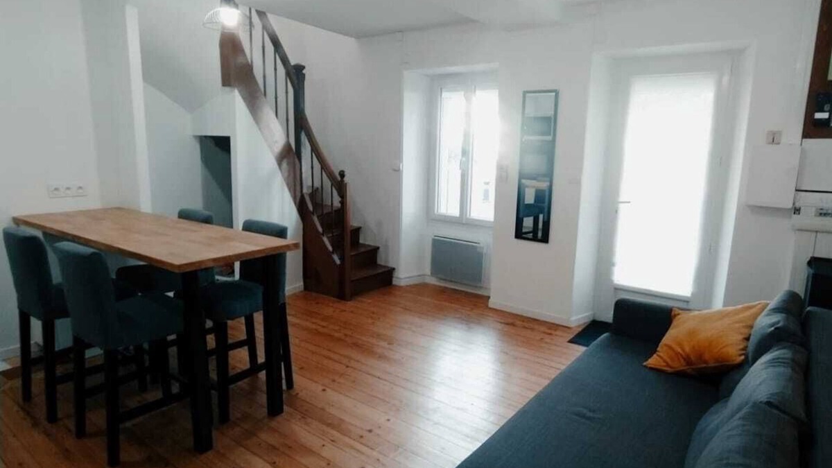 Sable-sur-Sarthe House | C'cozy - Grande Maison Lumineuse
