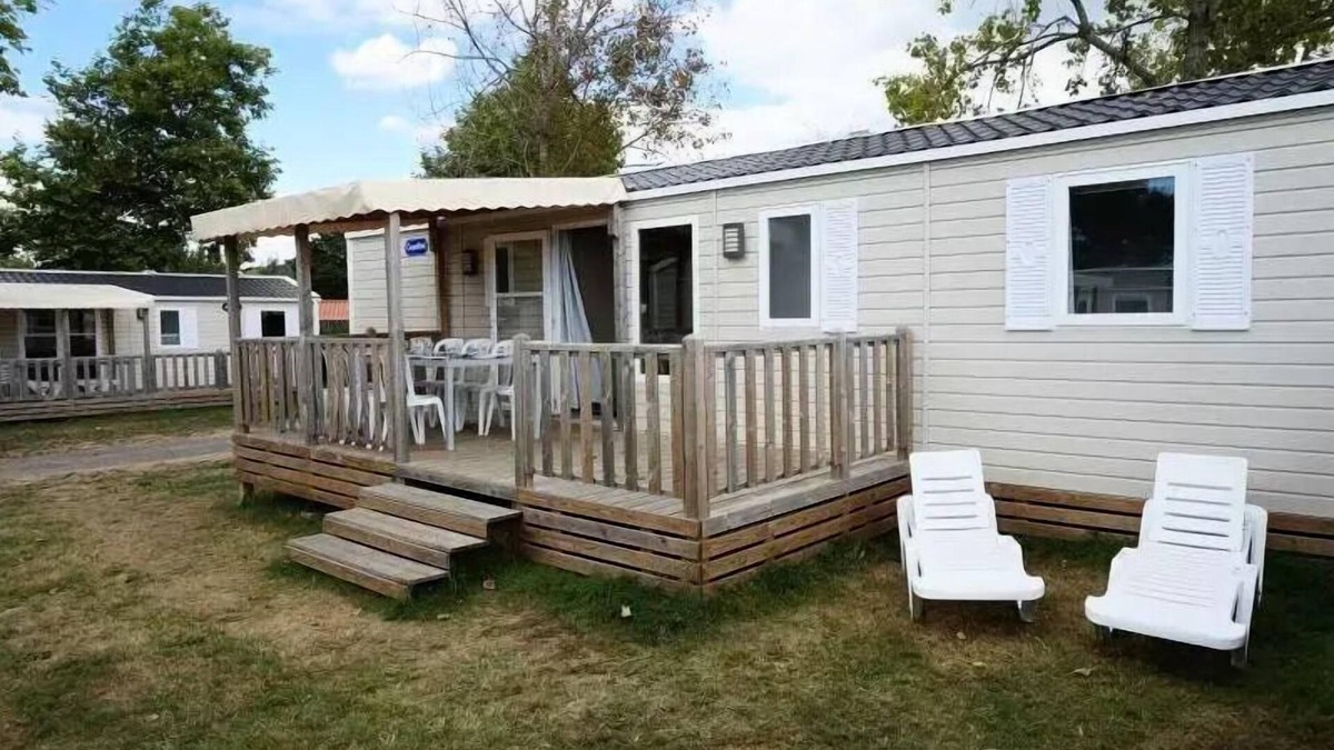 Givrand House | C- Mobil-home Quatro - 4 Schlafzimmer 2 Duschräume 8 bis 10 Personen - 8 Pers. im Preis inbegriffen