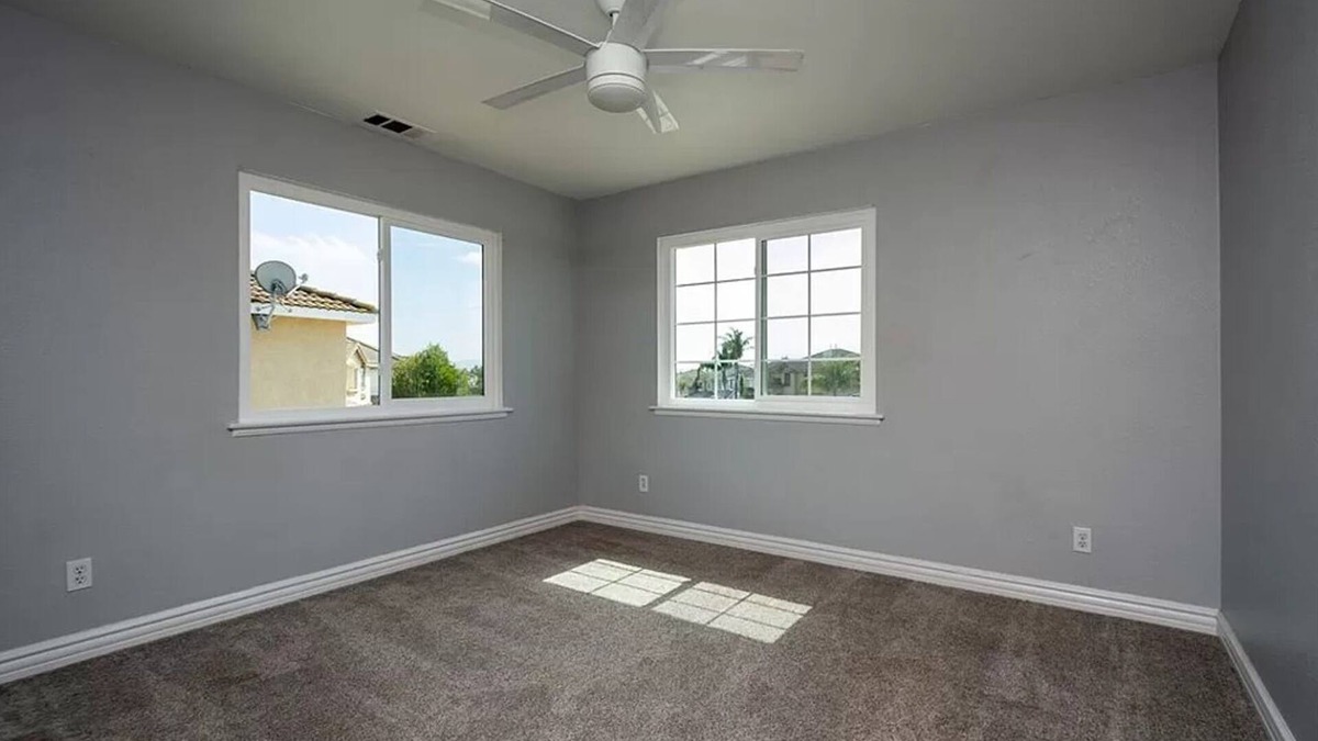 Eastvale House | C0rona room