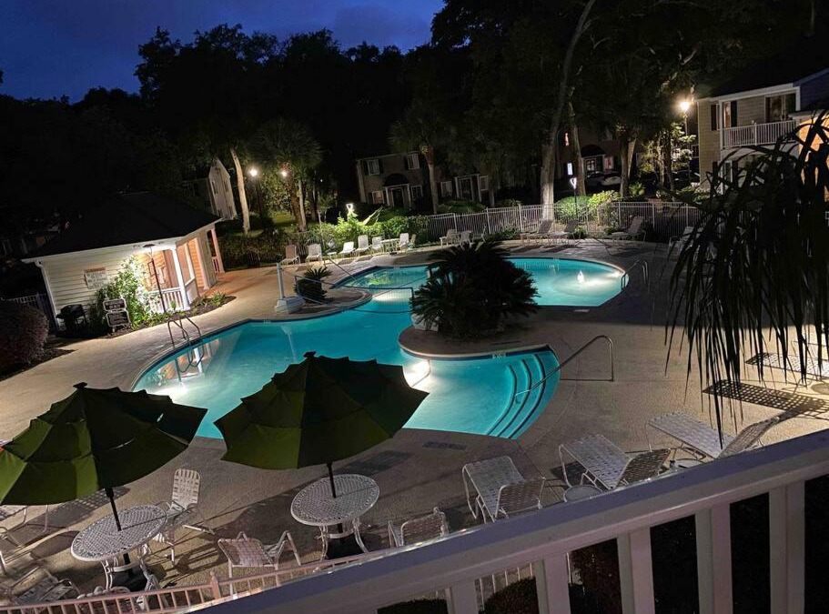 Demere Park House | C2 Ocean Walk, Pool view, village area, cozy!