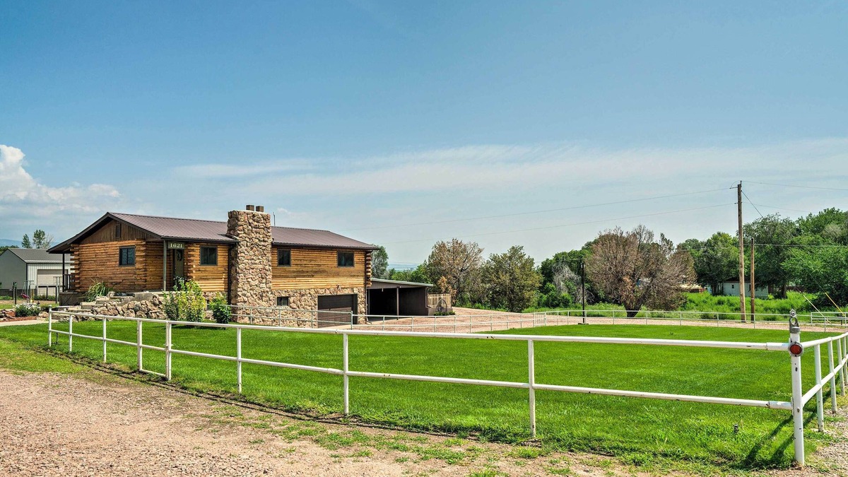 Lincoln Park House | Cañon City Home: 15 Mi to Royal Gorge Bridge!