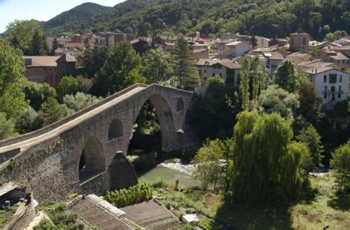 Sant Joan de Les Abadesses Apartment | CA L'ABADESSA