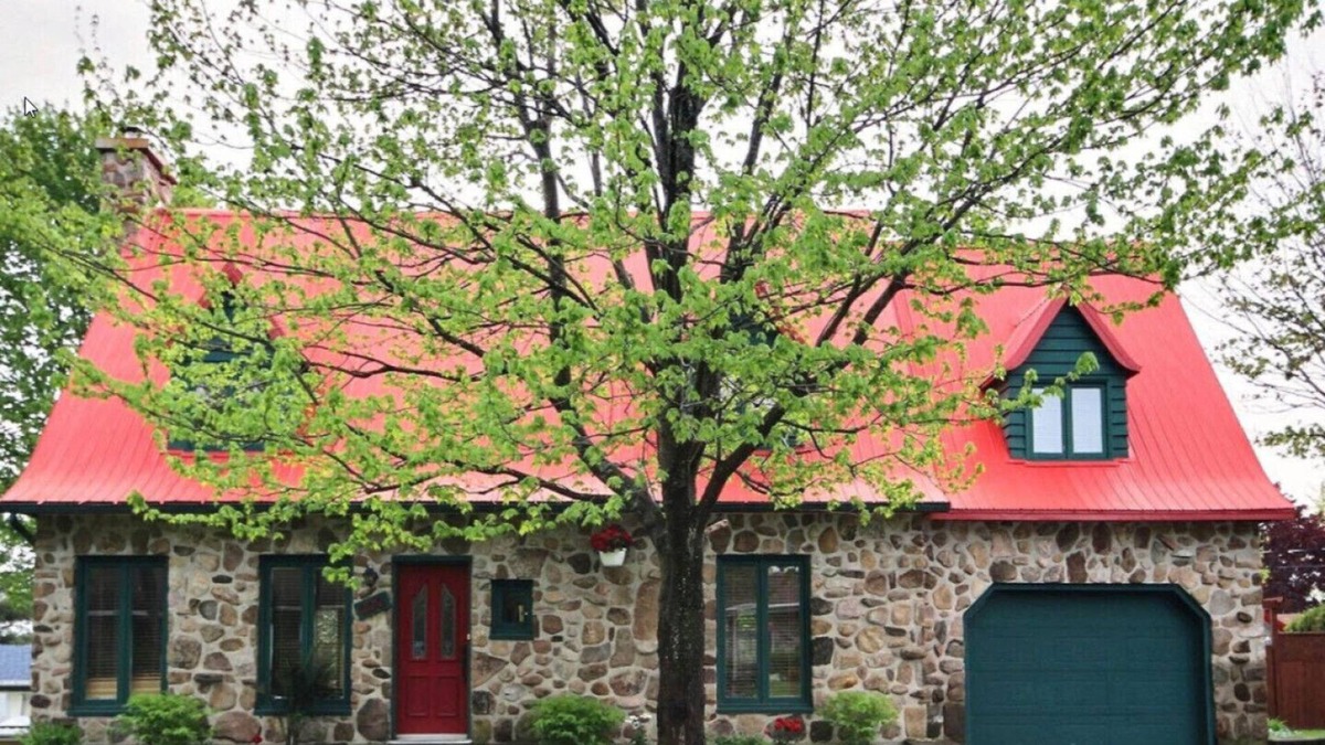 Levis House | Great Canadian House
