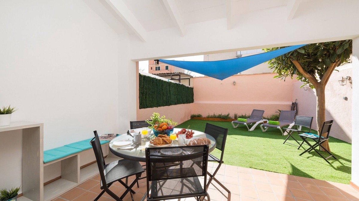 Puerto Maritimo House | CA NA ROSA (ES PORTITXOL) - Beautiful house in es Portitxol, boasting a great back terrace