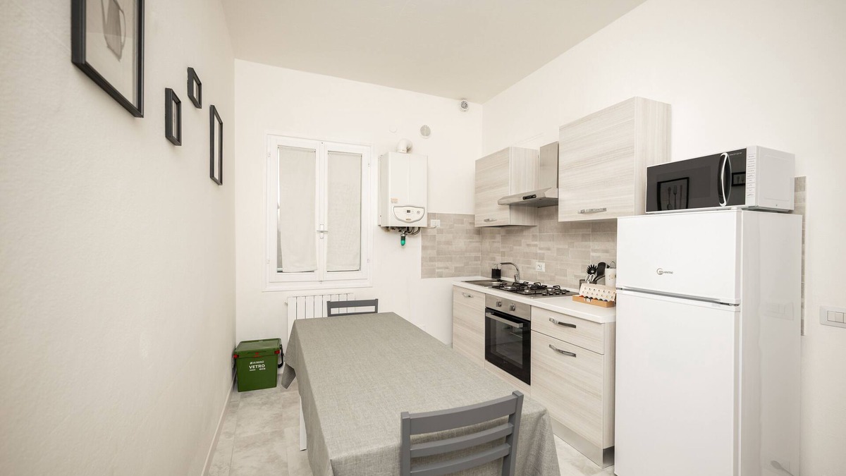 Mirandola Apartment | Ca' Pico Netflix, Wi-fi & Parking, Mirandola, IT