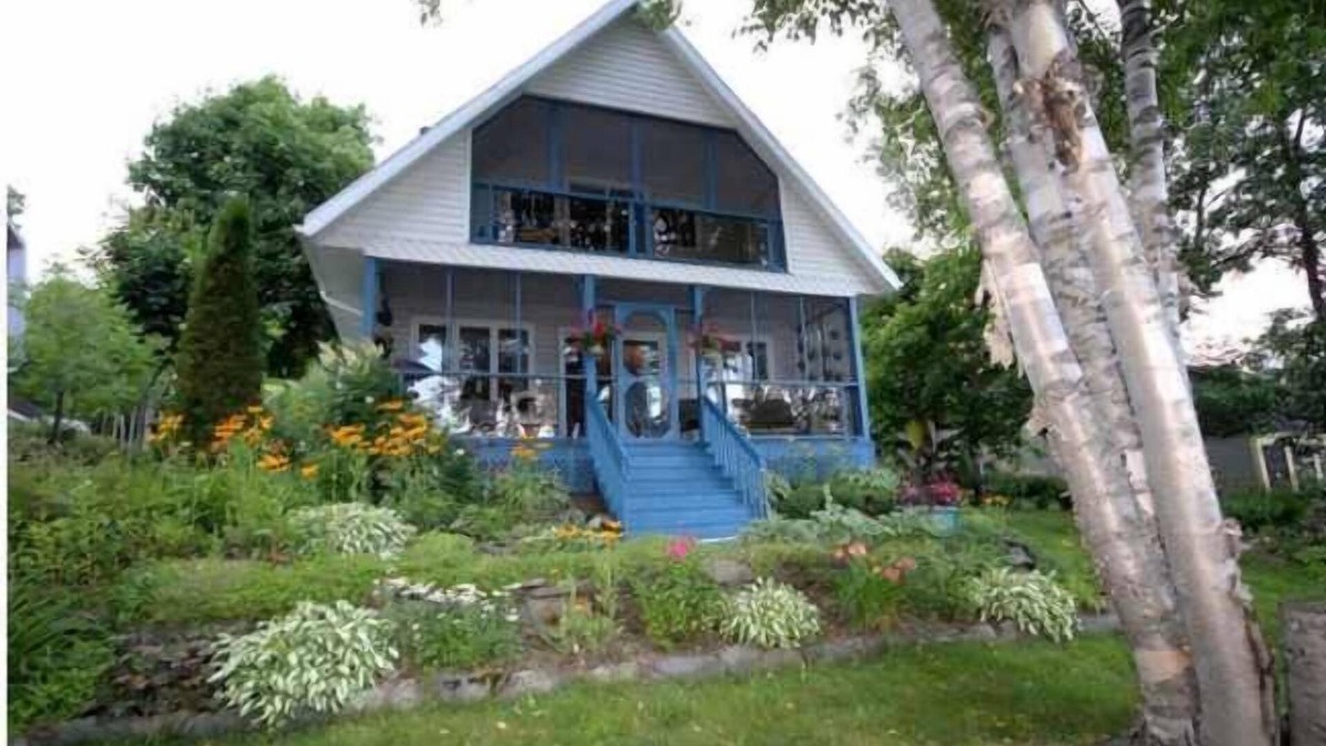 Riviere-du-Loup Regional County Municipality Ski Chalet | Chalet Le Romain, Saint-Hubert-de-Rivière-du-Loup