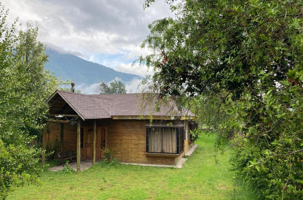 Bajos de Lircay Ski Chalet | Cabaña En Lago colbun, sector Pasó Nevado