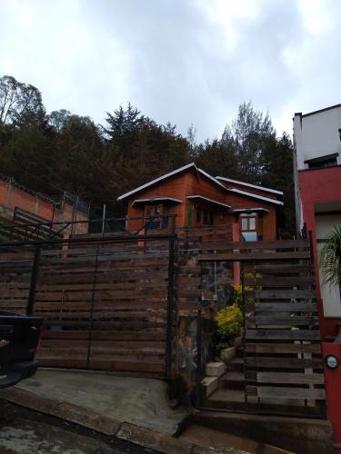 Patzcuaro Ski Chalet | Cabaña Los Nogales