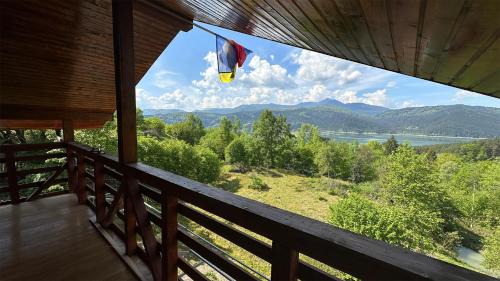 Hangu Ski Chalet | Cabana de lemn Lacul Bicaz