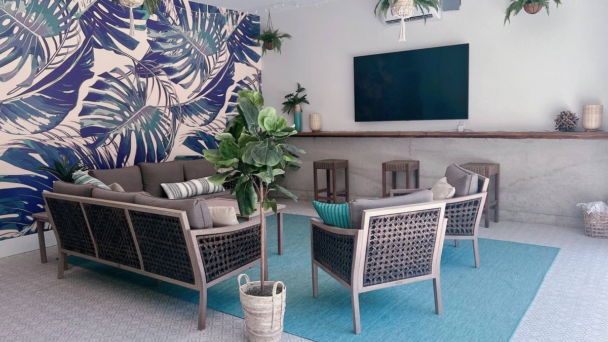 Michigan City House | Cabana style vacation home, w/HOT TUB & easy stroll to beach, sleeps 16.