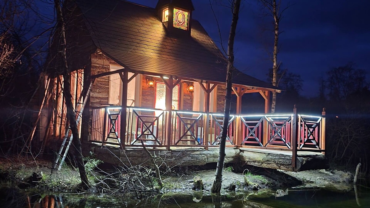 Sury-aux-Bois Cabin | Cabane Atypique sur une île
