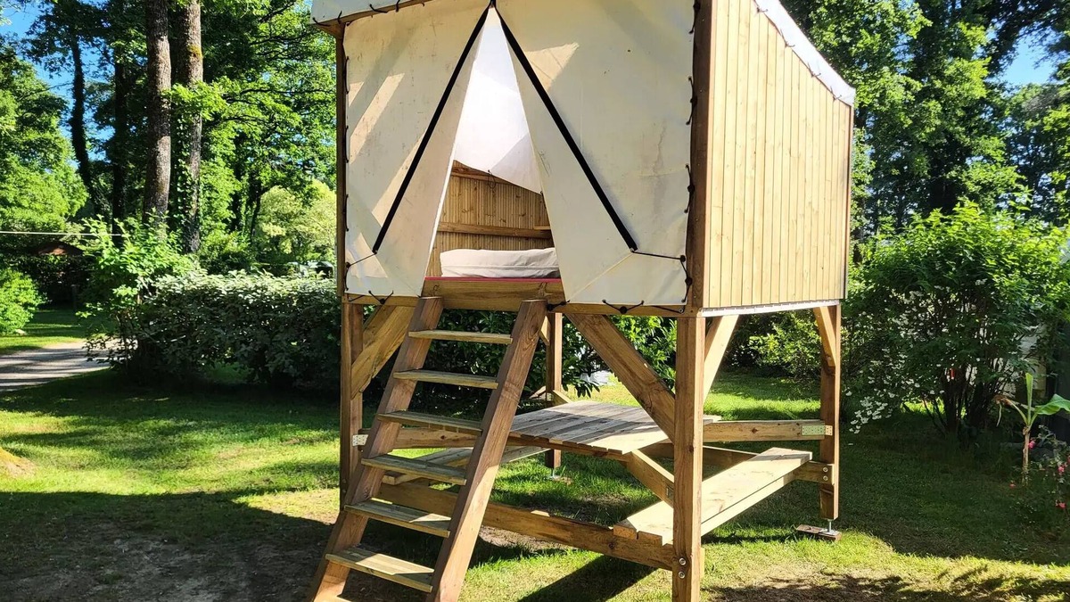 Pontchateau Cabin | Cabane Etoilée - 4,5 m² - Without sanitary facilities - Electricity not included 2 persons