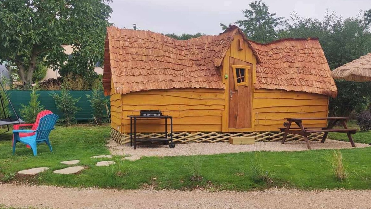 Laives Cabin | Cabane Féerique