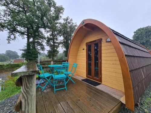 Pouligny-Notre-Dame House | Cabane forestière près base nautique avec terrasse et parking - FR-1-591-647