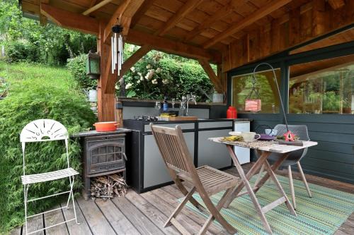Arrien-en-Bethmale House | Cabane Petit Bouddha