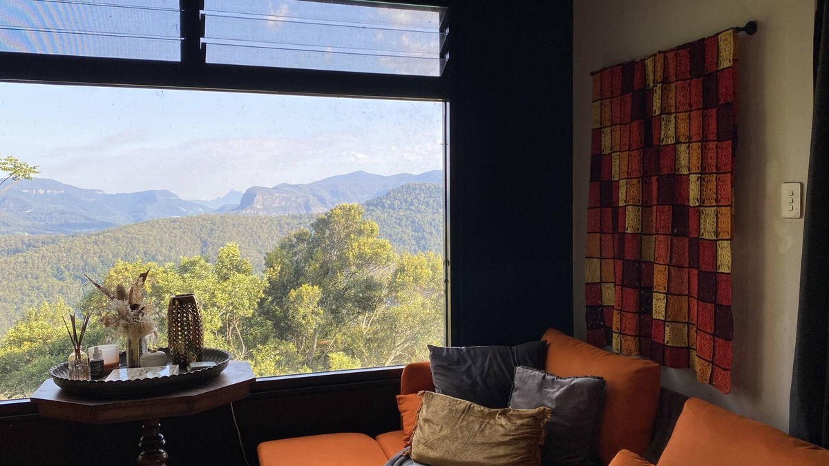 Numinbah Valley Cottage | Cabane Tiny Tree House Gold Coast Hinterland STAY PLAY EAT RELAX REPEAT