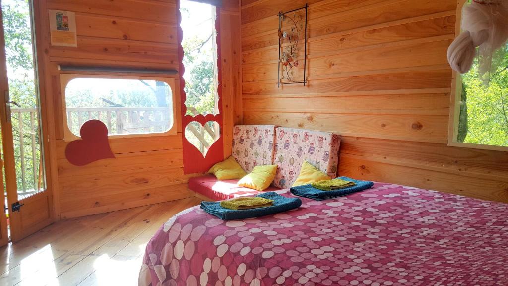 Saint-Victor-Rouzaud Other | Cabanes Sainte Camelle