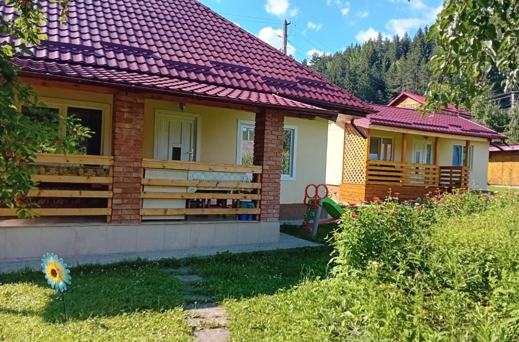 Poiana Teiului House | Cabanute pitoresti Poiana Largului
