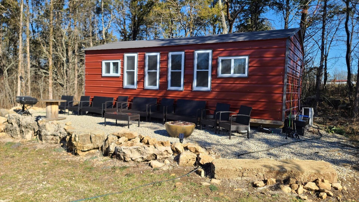 Leadwood Cabin | Cabin 1 at the Pallet Factory