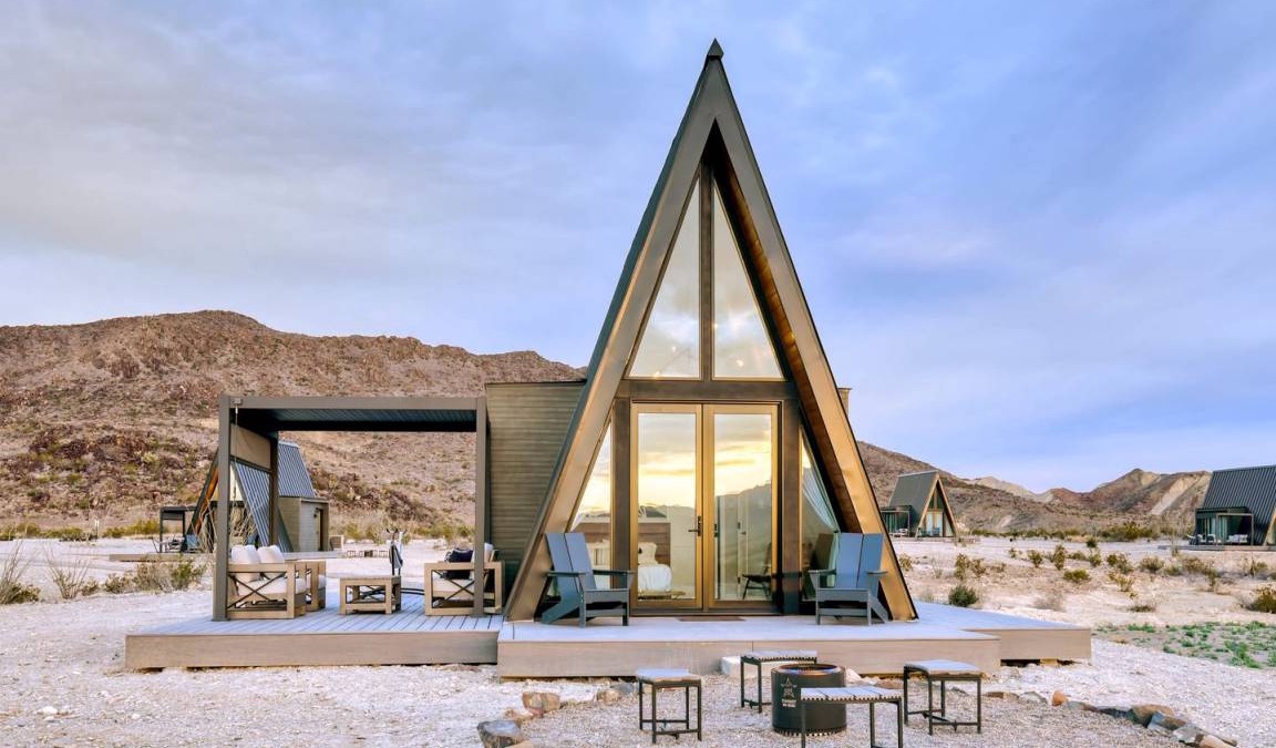 Study Butte-Terlingua Cabin | Cabin ∙ 1 bedroom ∙ 4 guests