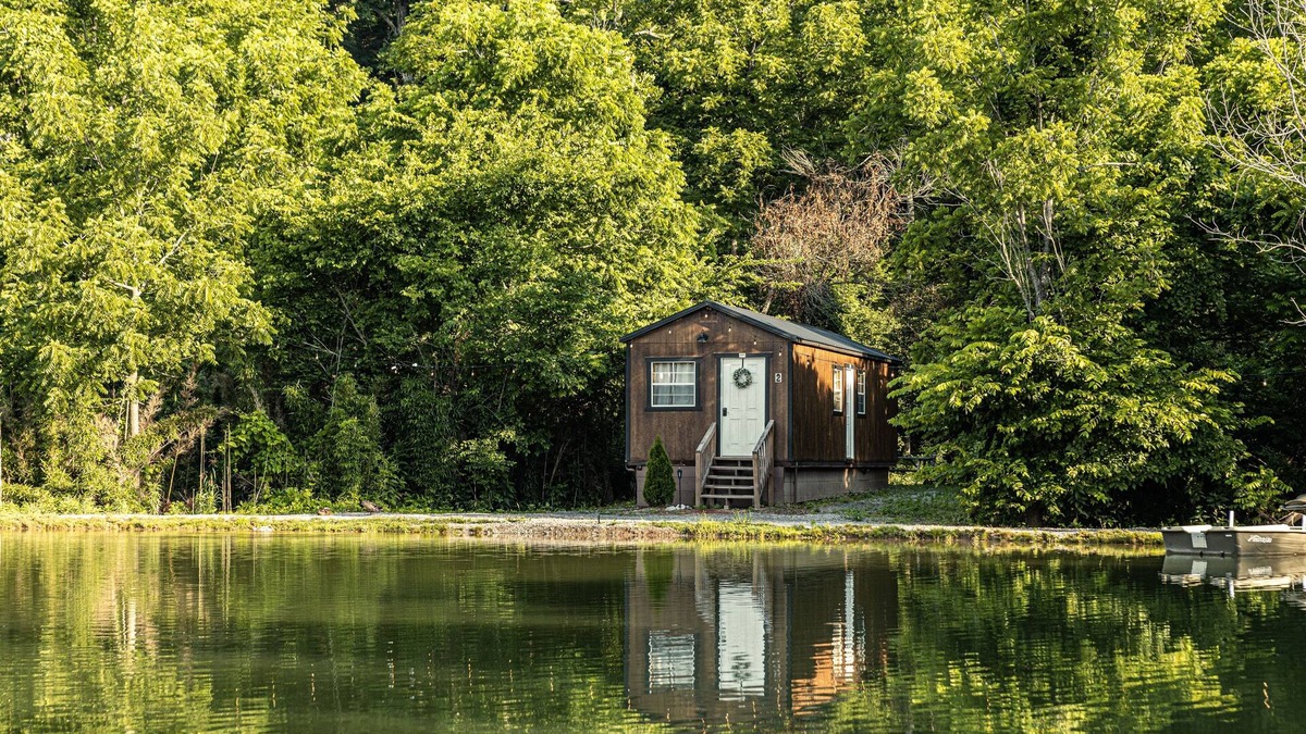 Joelton Cabin | Cabin 1 @ Jones Farm Venue and Cabins