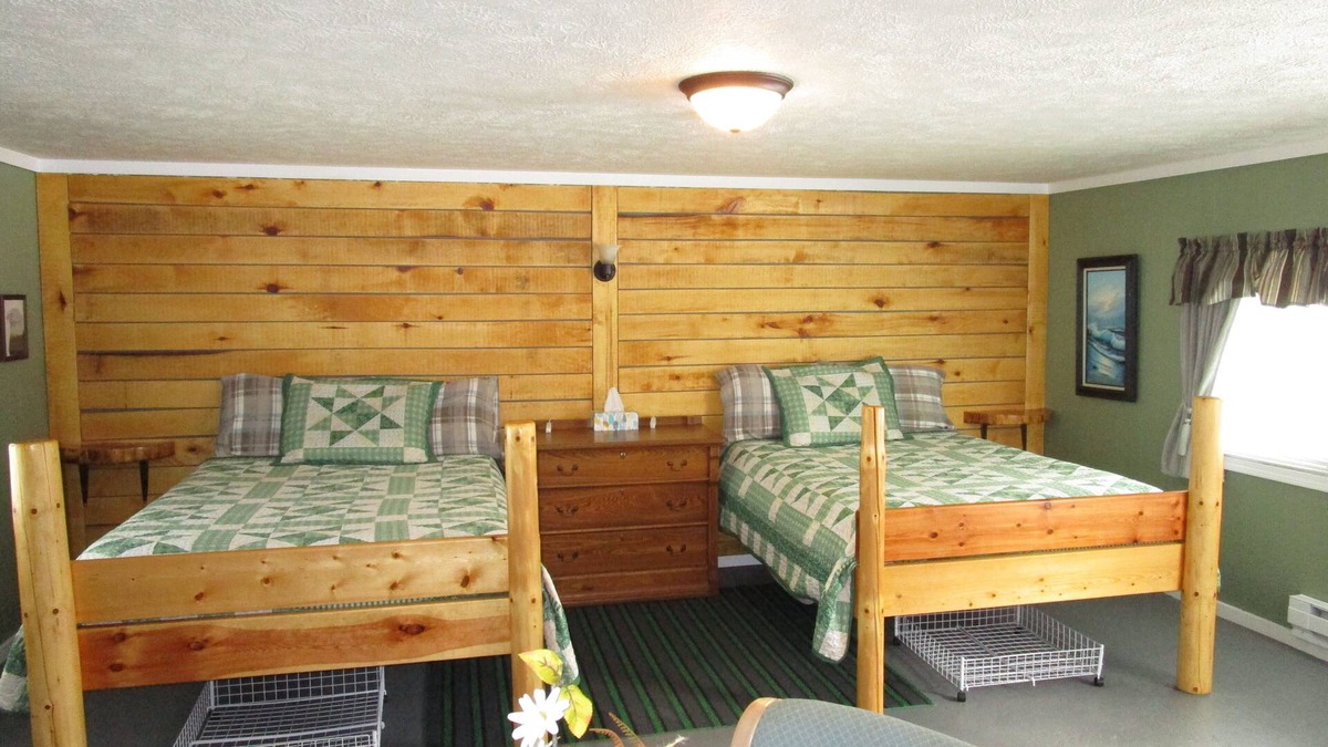 Grayling Cabin | Cabin #1 - Mill Pond CT