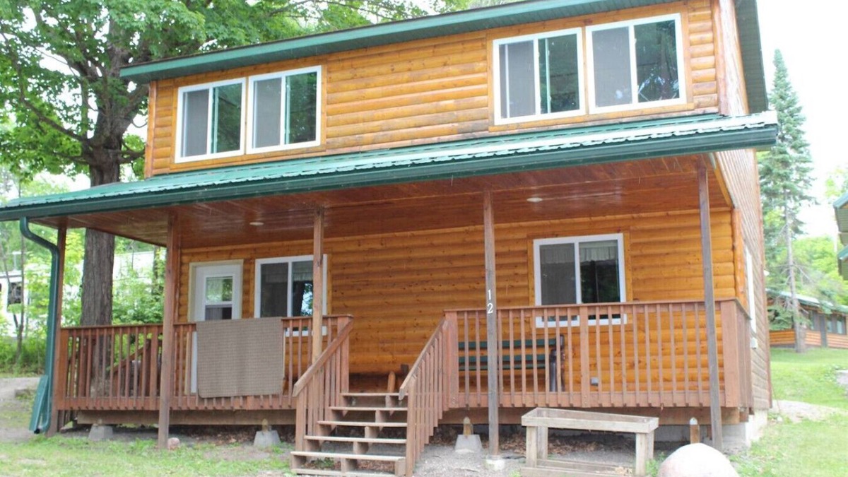 Deer River Cabin | Cabin 12 - Larger group cabin with lake views