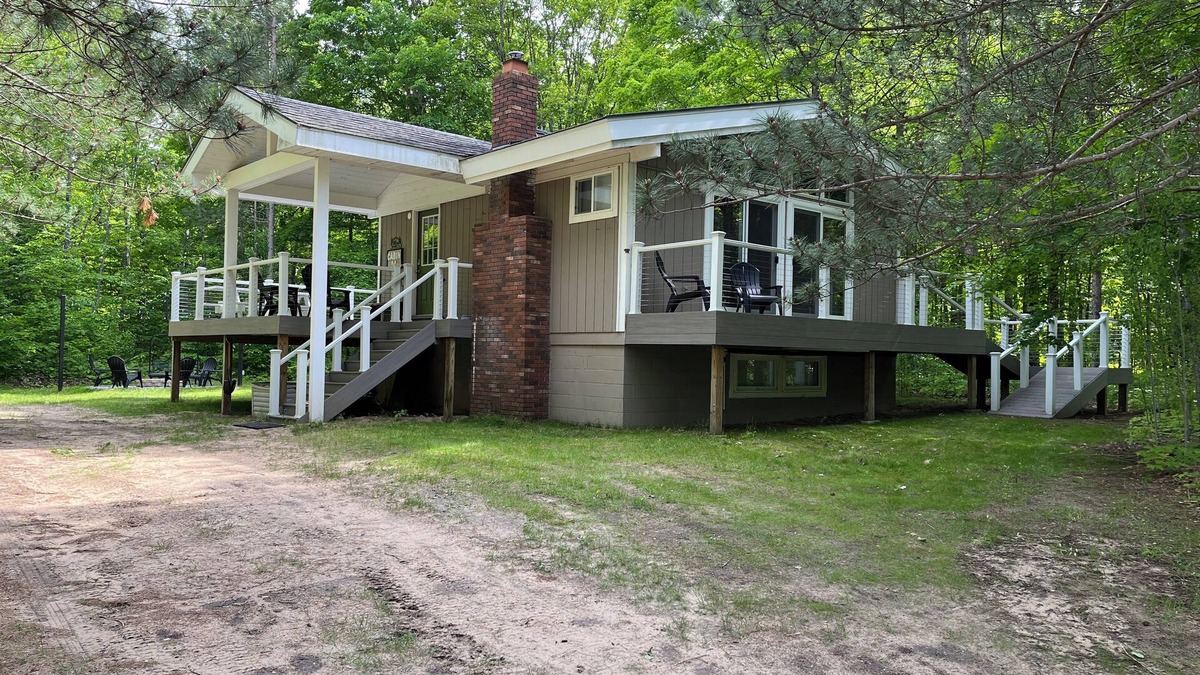 Elmira Cabin | CABIN 14: Summertime in Northern Michigan!