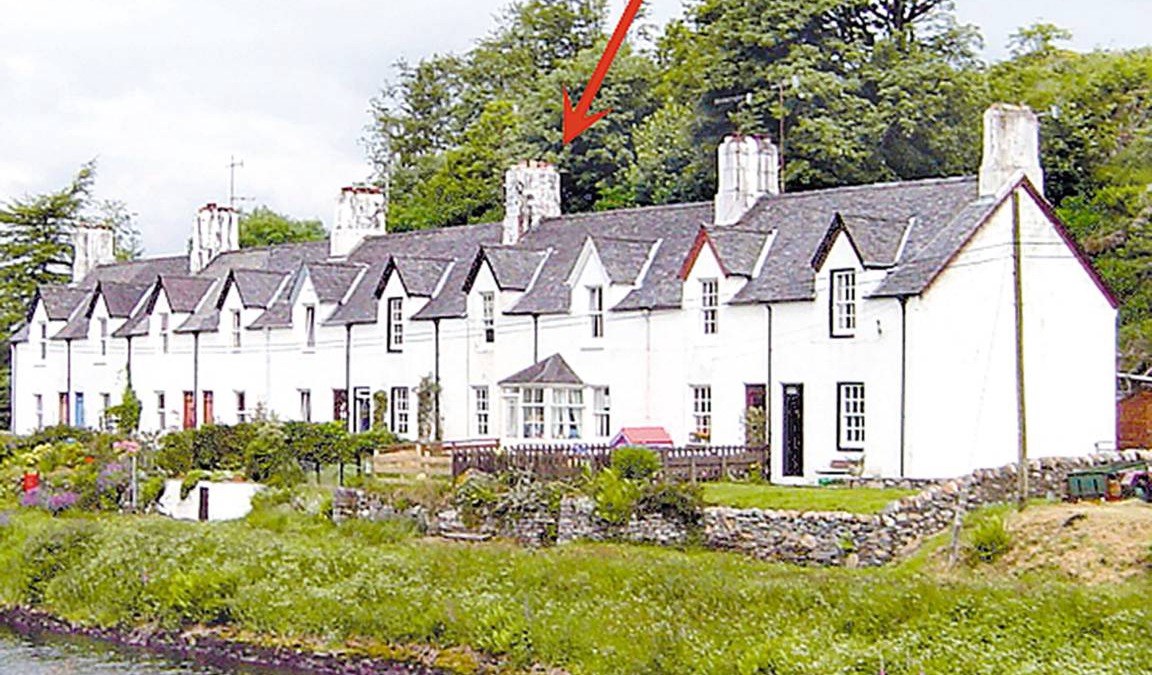 Lochgilphead Cottage | Cabin ∙ 2 bedrooms ∙ 4 guests