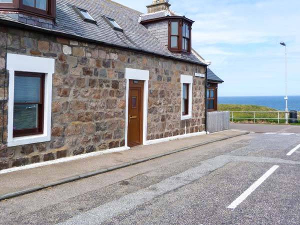 Buckie Cottage | Cabin ∙ 2 bedrooms ∙ 4 guests