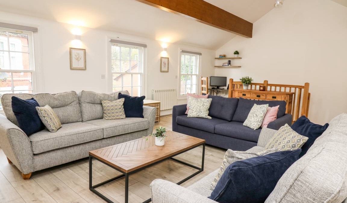 Howey Cottage | Cabin ∙ 2 bedrooms ∙ 4 guests