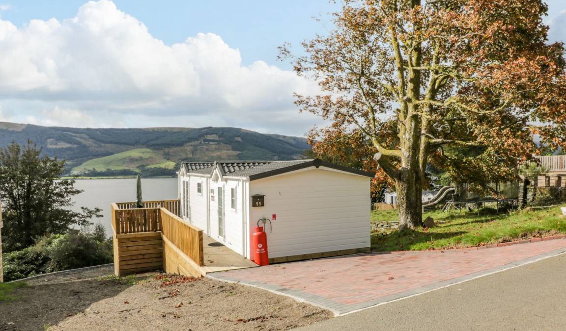 Cove Cottage | Cabin ∙ 2 bedrooms ∙ 4 guests