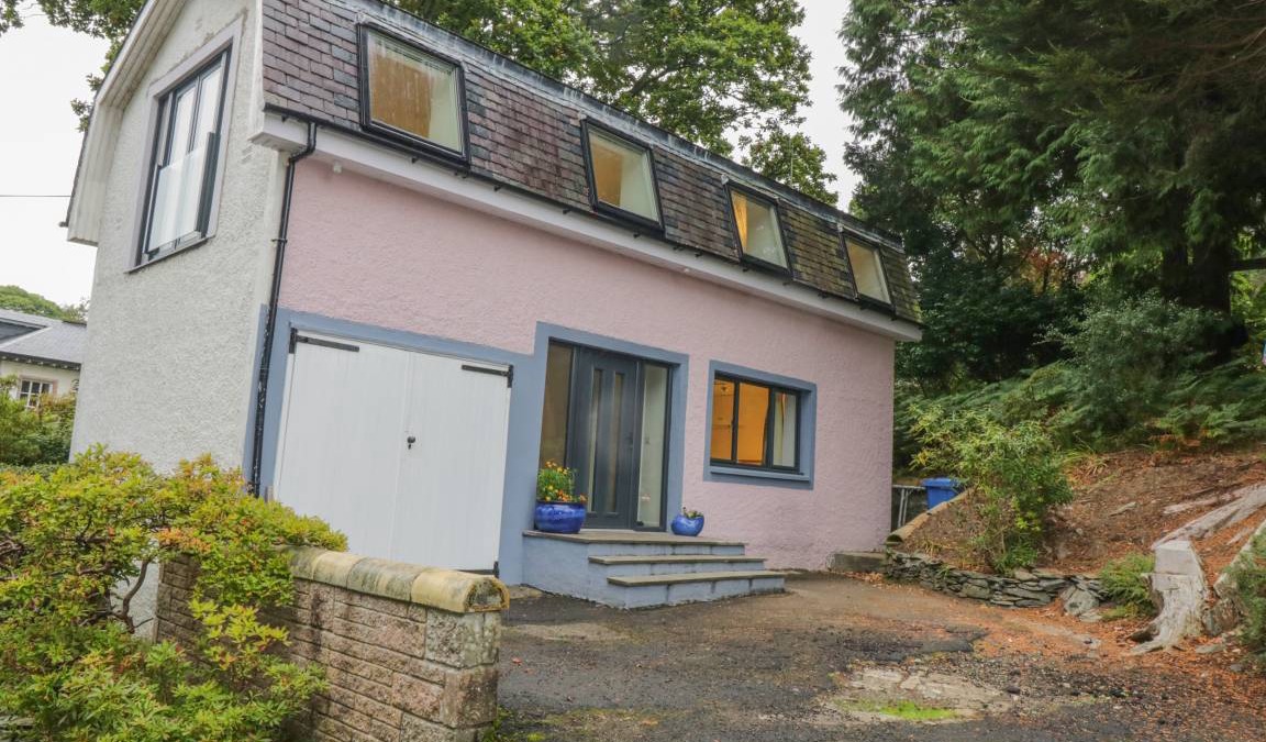 Rhu Cottage | Cabin ∙ 2 bedrooms ∙ 4 guests