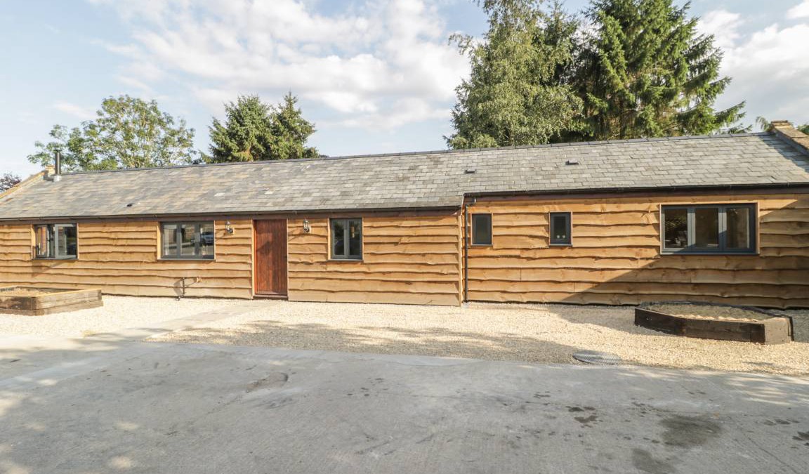 Barwick Cottage | Cabin ∙ 2 bedrooms ∙ 6 guests