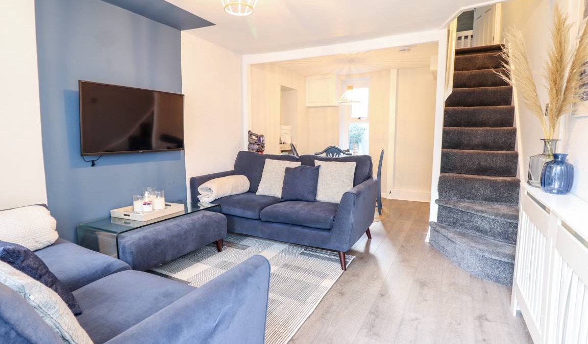 Porthmadog Cottage | Cabin ∙ 2 bedrooms ∙ 4 guests