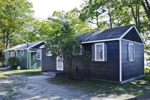 Carp Lake House | Cabin #2 - M Den cabin