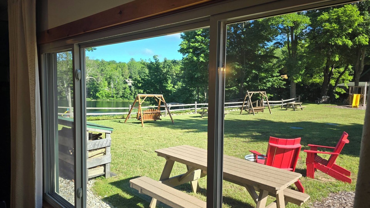 Lake Ann Cabin | Cabin #2- Sleeping Bear Resort