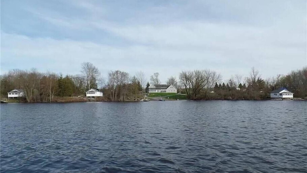 Brier Hill Cabin | Cabin 2 w/Private Dock on Black Lake *GORGEOUS VIEW*