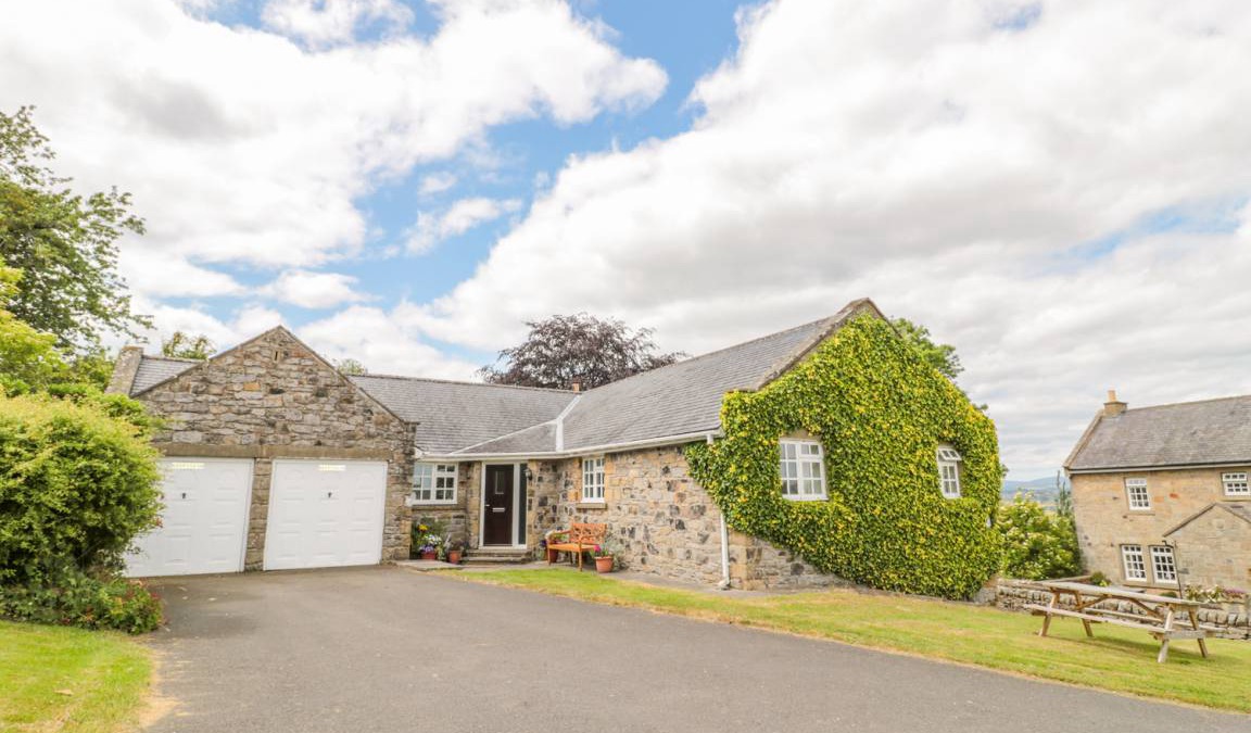 Old Bewick Cottage | Cabin ∙ 3 bedrooms ∙ 6 guests