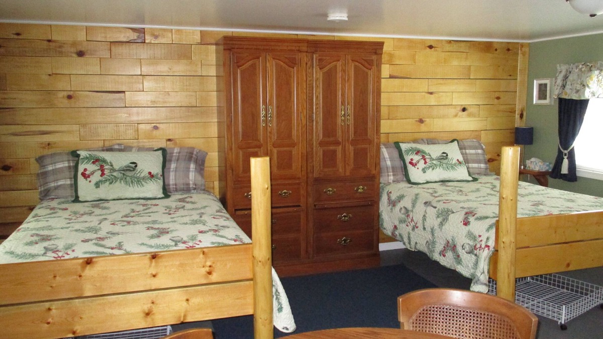 Grayling Cabin | Cabin #3 - Mill Pond CT