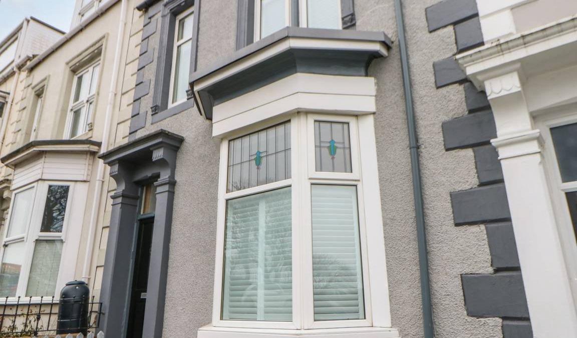 South Shields Cottage | Cabin ∙ 4 bedrooms ∙ 7 guests