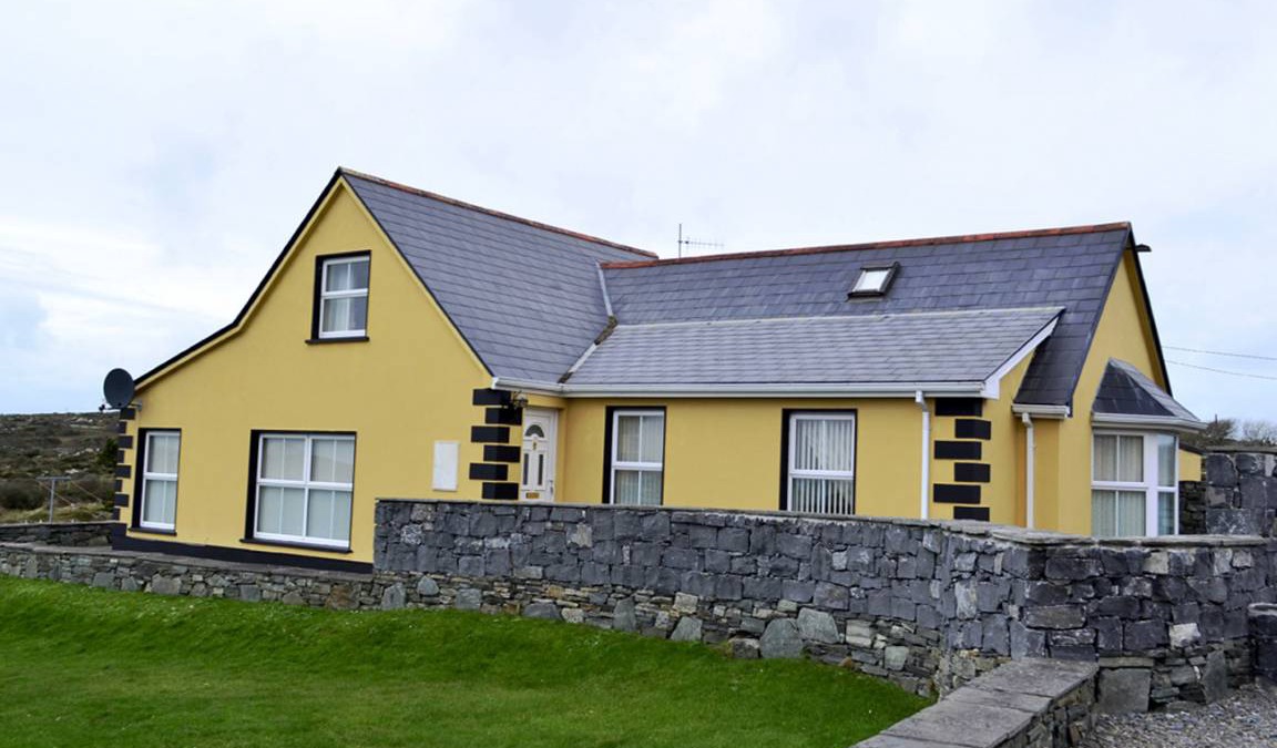 Ballyconneely Cottage | Cabin ∙ 4 bedrooms ∙ 6 guests