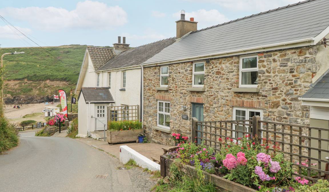 Nolton Cottage | Cabin ∙ 5 bedrooms ∙ 10 guests