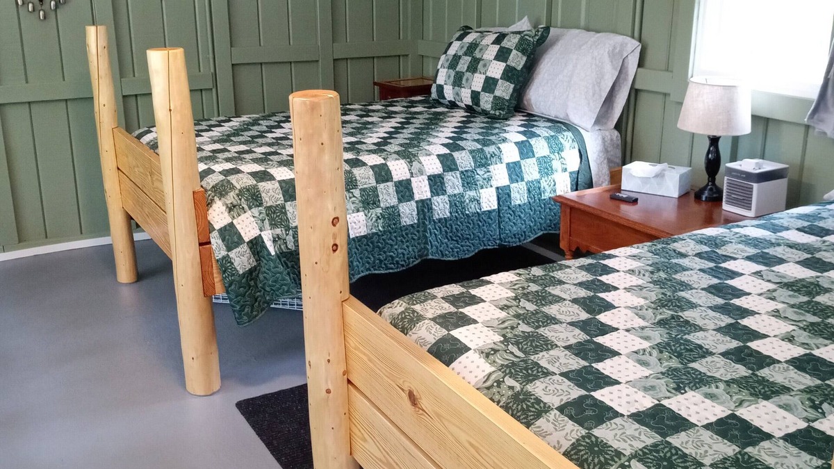 Grayling Cabin | Cabin #5 - Mill Pond CT