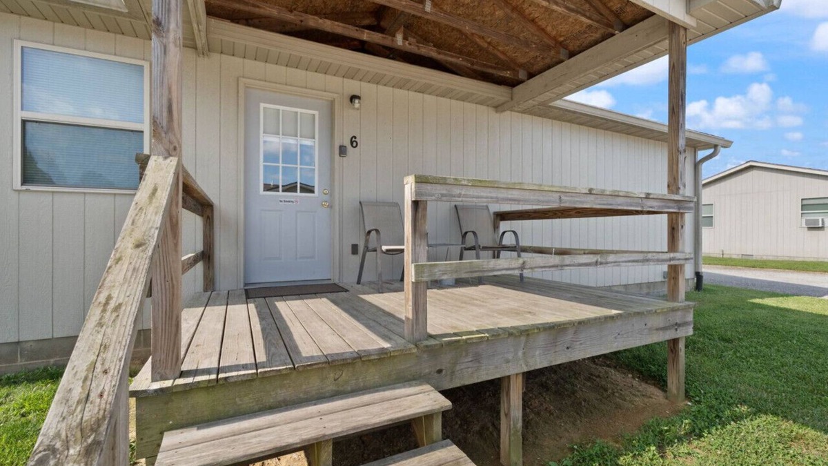 Eckerty House | Cabin 6 The Village @ Patoka Lake