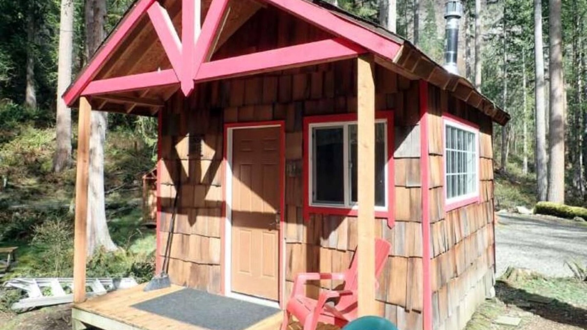 Lime Kiln Cabin | Cabin and adjacent tent site