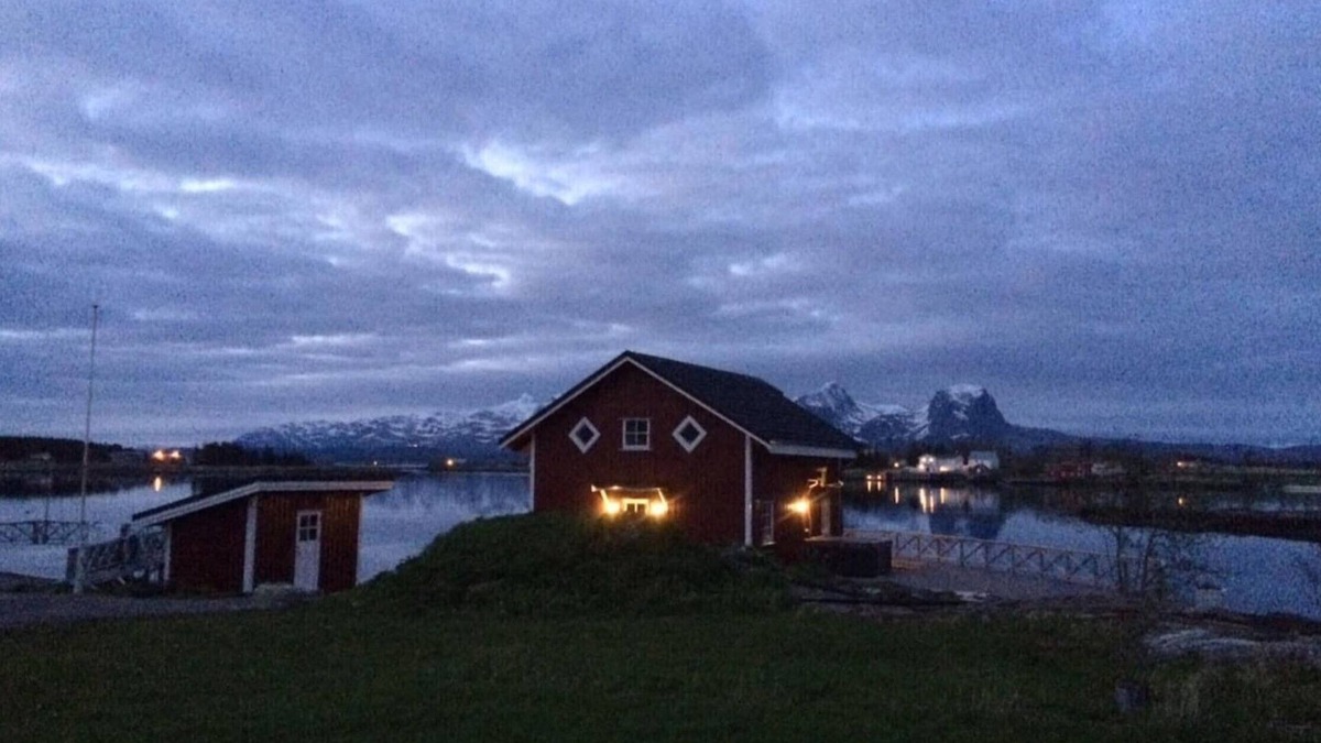 Solfjellsjoen House | Cabin at the sea. Approved for tourist fishing