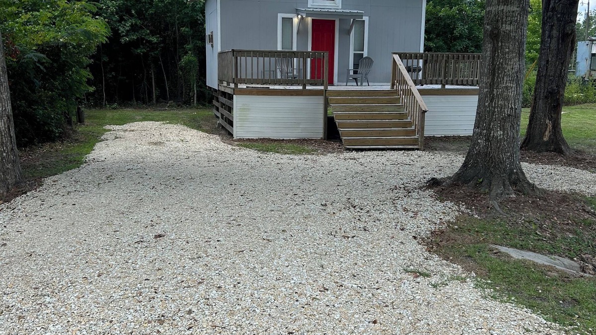 Bristol Cabin | Cabin by the River