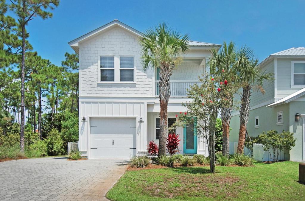 Miramar Beach House | Cabin By The Sea