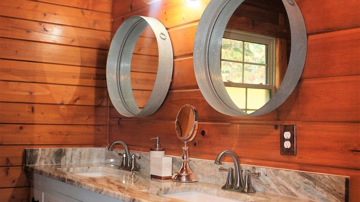 Waynesboro Cabin | Cabin Fever near Shenandoah & Blue Ridge